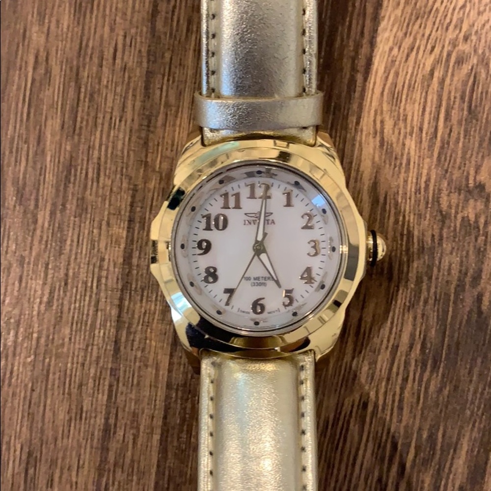 Invicta Watch With 3 Interchangeable Leather Bands - image 1